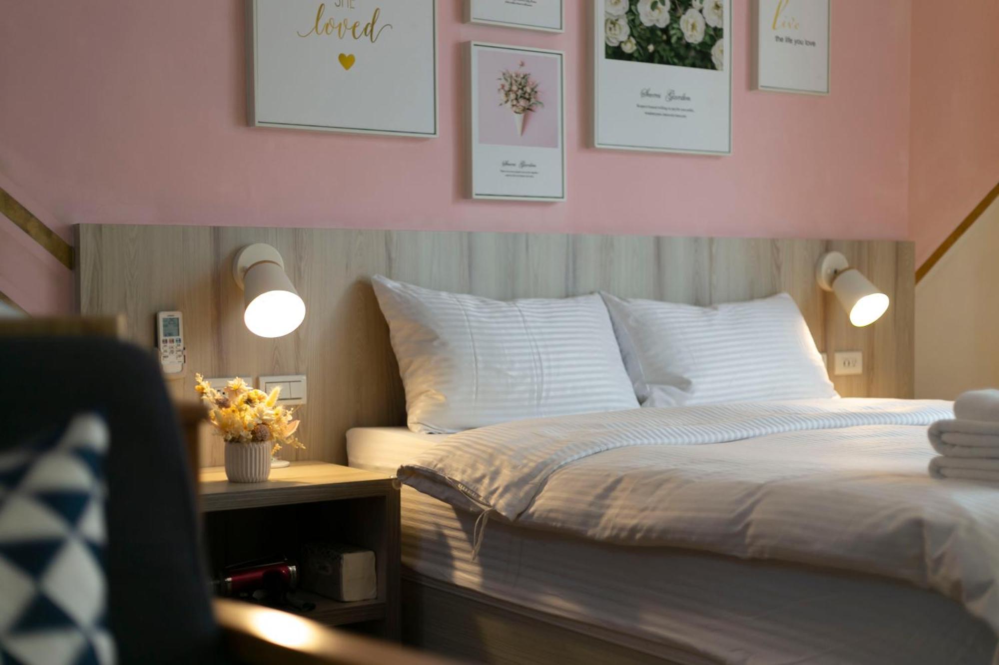 Canal Walk Inn تاينان المظهر الخارجي الصورة